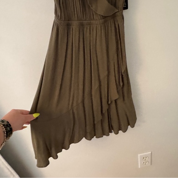 Express Asymmetrical Ruffle Dress - Picture 2 of 4